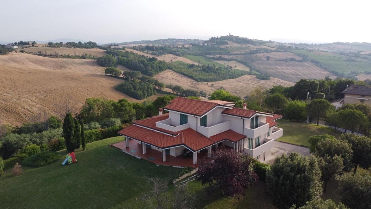 La Casa De Anto' Lägenhet Torre San Patrizio Exteriör bild